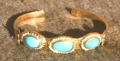 Armspange aus Gold von Martin Bläse